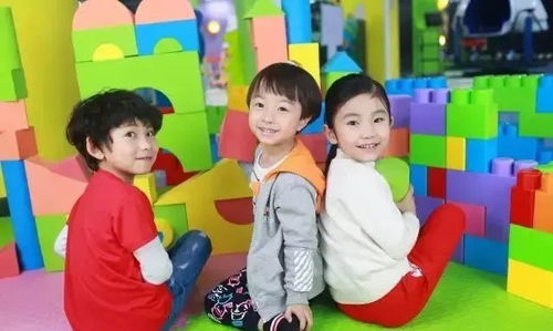 免费观看，小女孩的快乐时光短剧