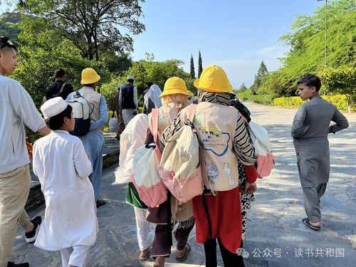 女性主角的垃圾捡拾之旅