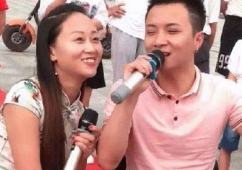 双面老婆，情感与身份的双重探索