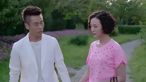 美女与男友的离别，免费短剧