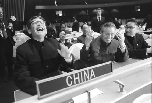 笑中带泪的扮丑相亲短剧