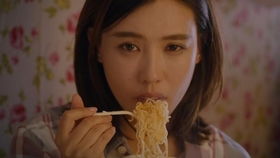 《闪婚后夫人每天都在线打脸》，穿越爸爸，一部值得免费观看的高清短剧，穿越爸爸短剧免费观看高清全集
