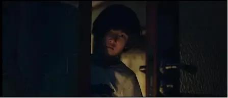 《医妃搬空库房去逃荒》，飞驰人生，一部1988年短剧的免费观看之旅，飞驰人生1988短剧免费观看完整版