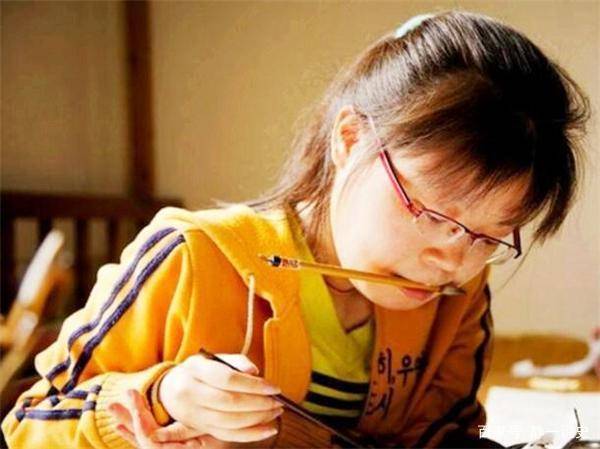 《梅花香自苦寒来》短剧在线观看，和离后夫人惊艳了世界（第41集）短剧在线观看，和离之后全文短剧在线观看