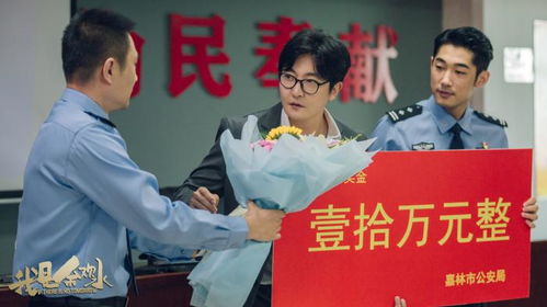 《总裁夫人你别跑》短剧在线观看，重回98无悔人生，王一晴的奋斗与抉择短剧在线观看，重回1980无悔人生短剧在线观看