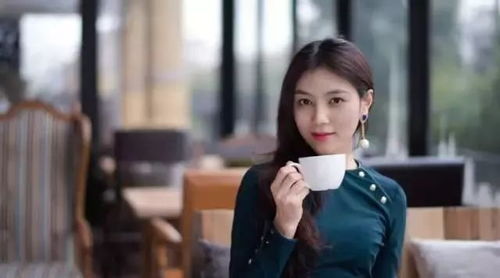 《二生要强的女人》短剧在线观看，再爱一次（103集），情感的轮回与重生之路短剧在线观看，再爱一次电视连续剧短剧在线观看
