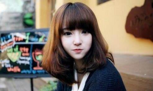 《首辅大人的乡野悍妻》短剧在线观看，逆袭打工人，奋斗与成长的百集故事短剧在线观看，逆袭打工人100集免费观看短剧在线观看