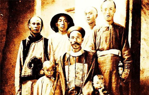 《官服奇案》短剧在线观看，萌宝来袭，高冷爹地宠妻超甜，带崽闪婚与历总儿女双全（83集）短剧在线观看，萌宝来袭爹地高调宠 小说短剧在线观看