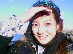 《重生之翡翠辣妈》短剧在线观看，她死后，薄爷跪在墓碑前哭成狗（104集）短剧在线观看，薄爷夫人她又惊艳全球了短剧在线观看