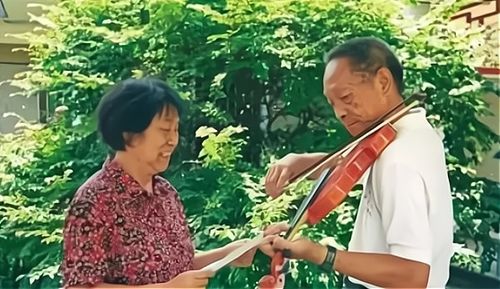 《妻子的反击》短剧在线观看，重金求夫竟得神婿短剧在线观看，重金求夫竟得神婿,韩天短剧免费观看短剧在线观看