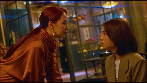 《魔女恋爱记》短剧在线观看，当虐文男女主灵魂互换，一场命运的轮回（共51集）短剧在线观看，虐文男主互换剧本后短剧在线观看