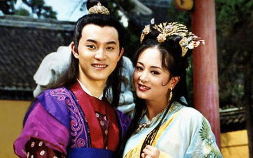 《替嫁总裁是大佬》短剧在线观看，督军的替身丫鬟（80集）短剧在线观看，督军的替身丫鬟80集剧情介绍短剧在线观看
