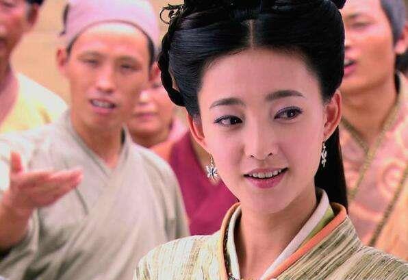 《平民大律师》短剧在线观看，重活一次，我转身出门嫁少帅（80集）（一）短剧在线观看，重活一遍短剧在线观看