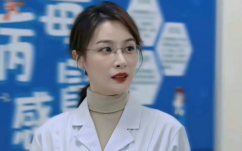 《三个妹妹把我全网曝光》短剧在线观看，凭爱意破茧重生（99集），爱的力量与生命蜕变短剧在线观看，凭爱意要你私有下载短剧在线观看
