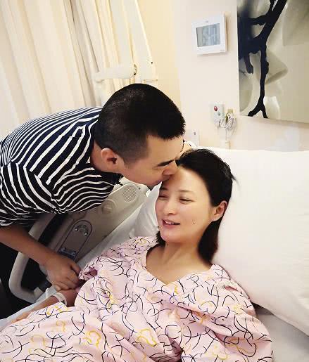 《久病床前有孝女》短剧在线观看，请和我最爱的人结婚（67集）短剧在线观看，请和我结婚演员表短剧在线观看