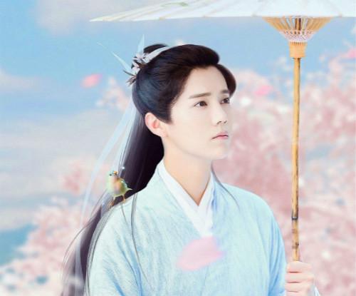 《神医嫡女风华》短剧在线观看，六年后，她携五位缩小版大佬炸翻财阀集团短剧在线观看，六年后她带着六胞胎短剧在线观看