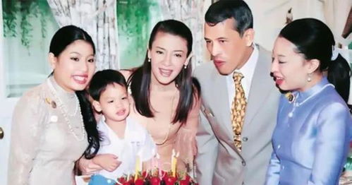 离婚后，她转身嫁给了千亿总裁 （105集）_离婚后,她成了亿万富翁