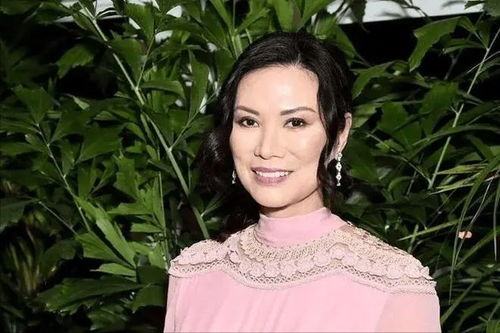 新版 离婚后她惊艳了世界(99集)_离婚后的她
