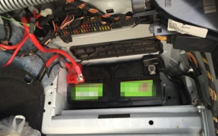 汽车电瓶多少公里更换