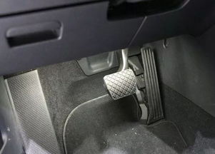 汽车点火时需要多少油门