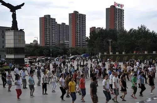 长春汽车公园人口多少人