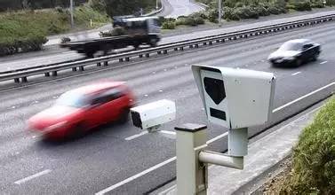 高速路汽车最低跑多少