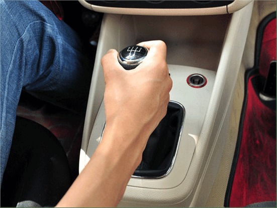 小汽车4挡多少码正常