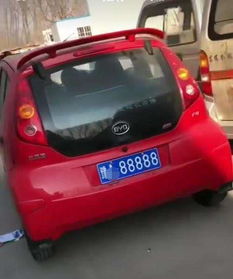 比亚迪载人汽车多少钱