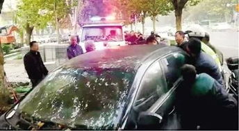 多少人抬汽车