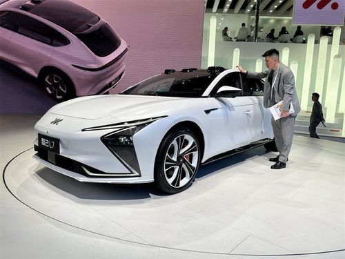 汽车跑100多少转正常