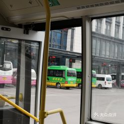 剑门关汽车站电话多少