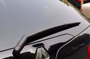 汽车后窗小玻璃多少钱