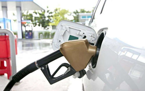汽车92号加满多少钱