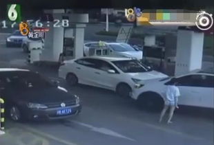 汽车到了多少公里加油