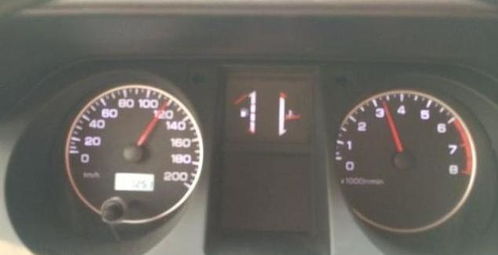 汽车2000转速度是多少