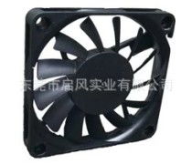 汽车后风扇转速多少合适