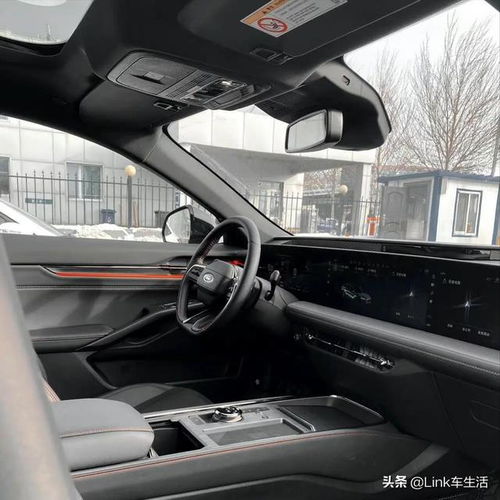 低配汽车屏幕多少钱