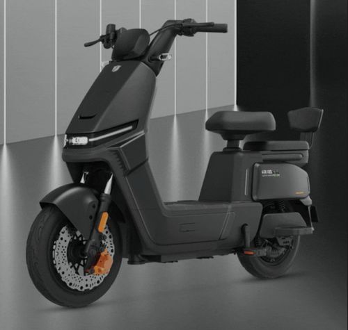 新日电动汽车多少钱