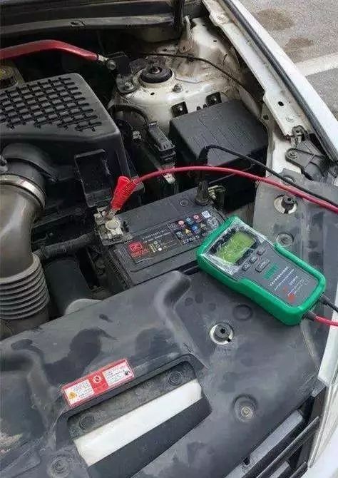 汽车蓄电池能量多少充电